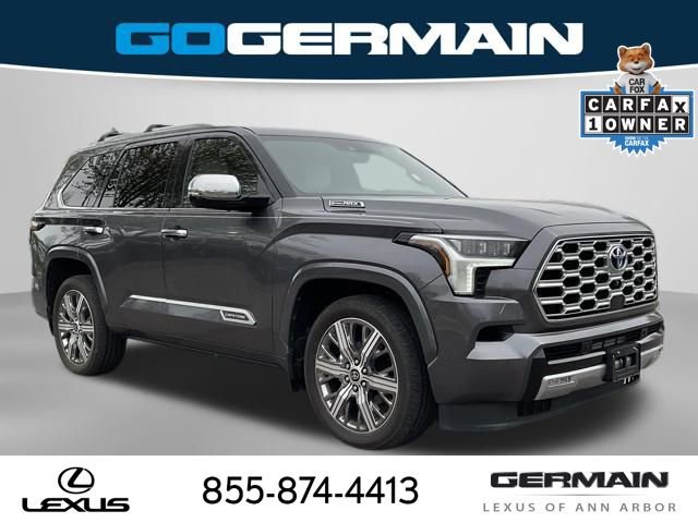 Used 2023 Toyota Sequoia Capstone AWD/4WD image 10