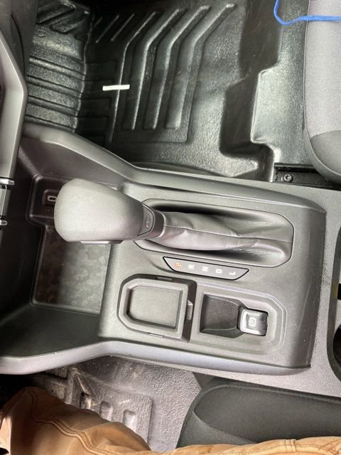 Used 2023 Chevrolet Colorado W/T image 12