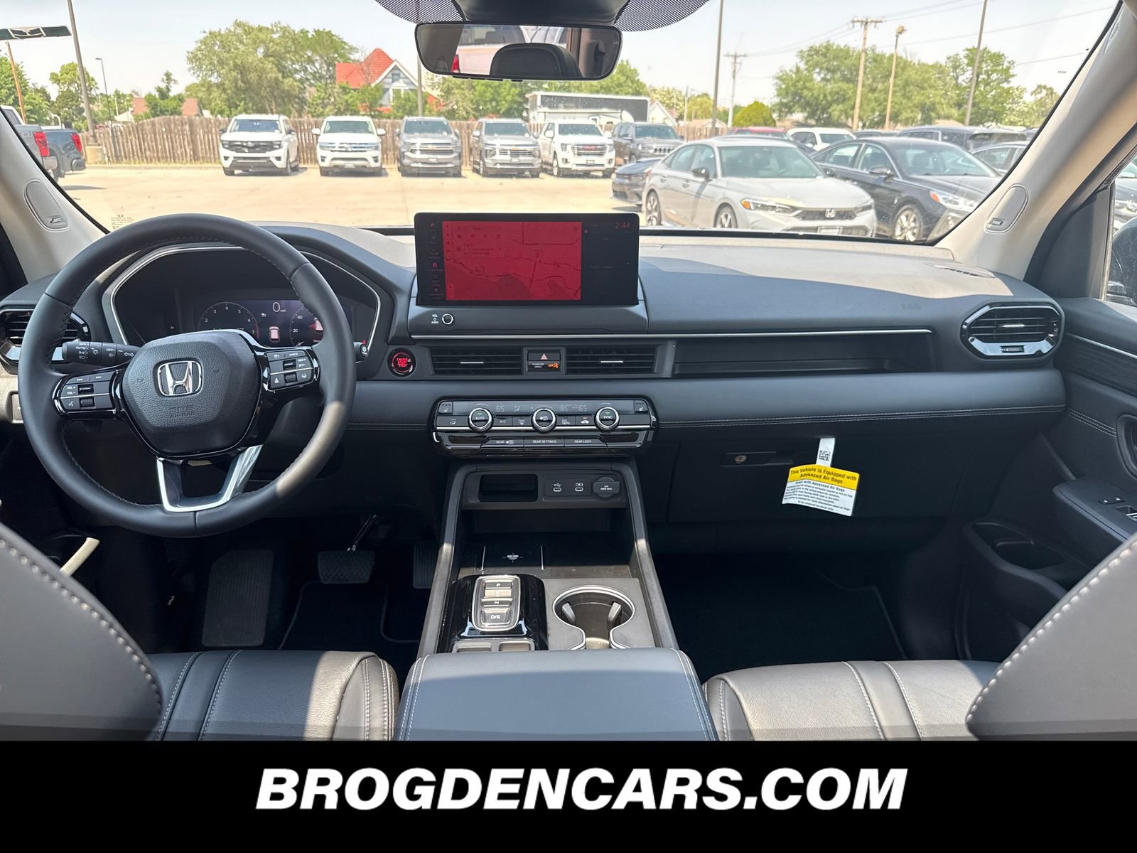 Used 2026 Honda Pilot Touring image 9
