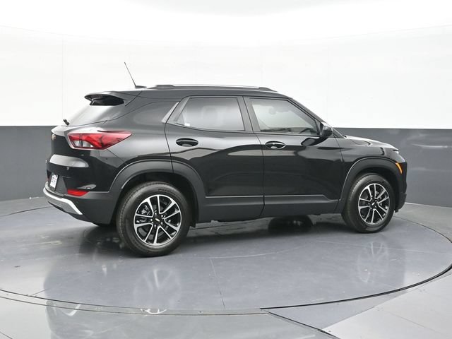 New 2026 Chevrolet TrailBlazer LT w/ Convenience Package FWD image 11
