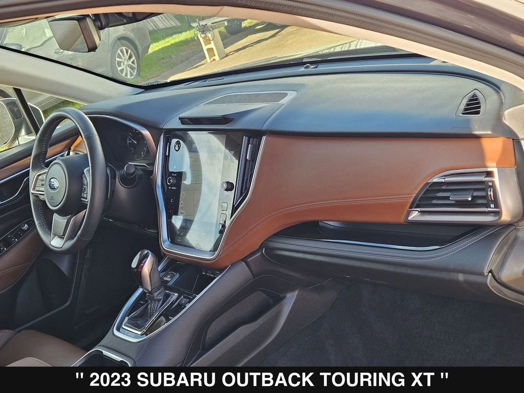 Used 2023 Subaru Outback Touring XT AWD/4WD image 29
