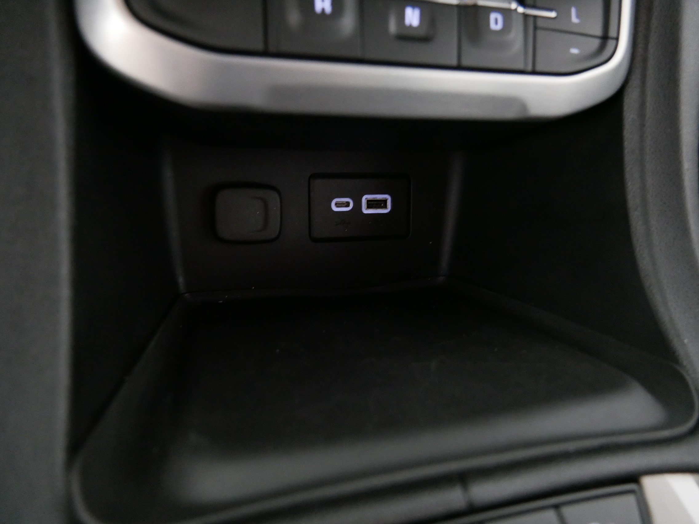 Certified 2021 GMC Acadia SLE w/ Driver Convenience Package AWD/4WD image 30