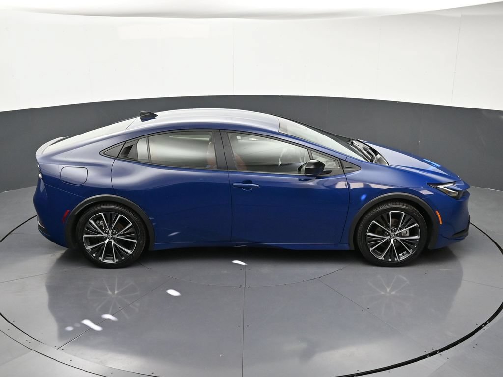 Used 2026 Toyota Prius Plug-In Hybrid FWD image 21
