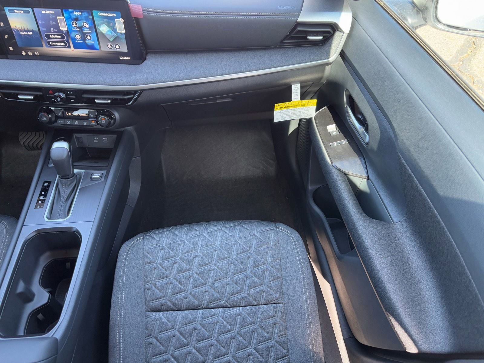 New 2026 Nissan Kicks SV w/ Cold Weather Package FWD image 15