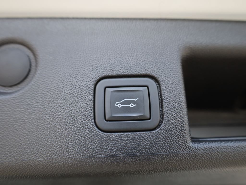 Used 2024 Chevrolet Equinox LT AWD/4WD image 21
