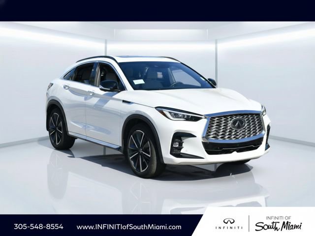 Used 2025 INFINITI QX55 Essential w/ Cargo Package image 3