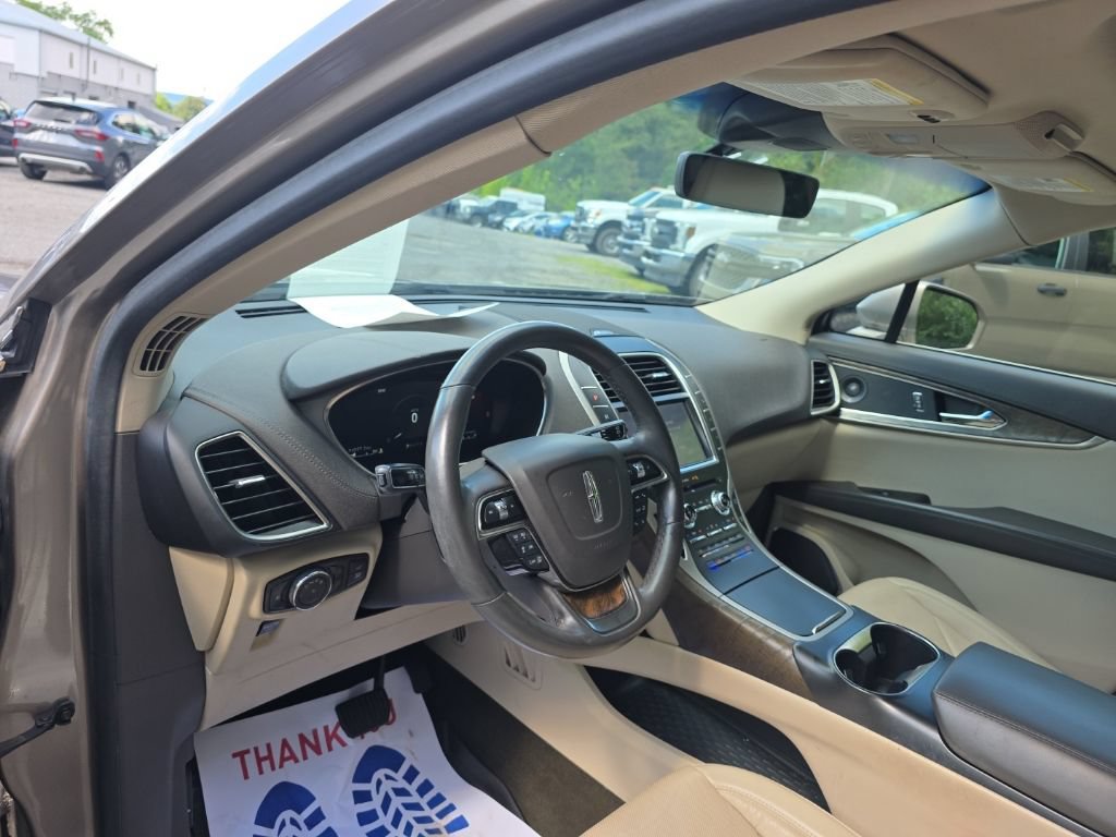 Used 2020 Lincoln Nautilus Reserve w/ Equipment Group 201A AWD/4WD image 12
