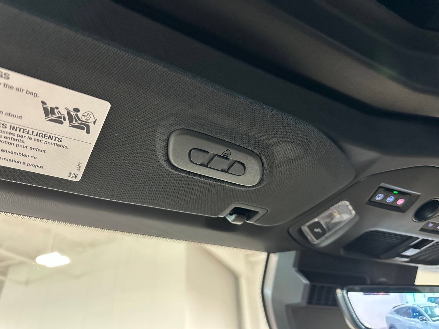Used 2026 GMC Hummer EV SUV AWD/4WD image 37