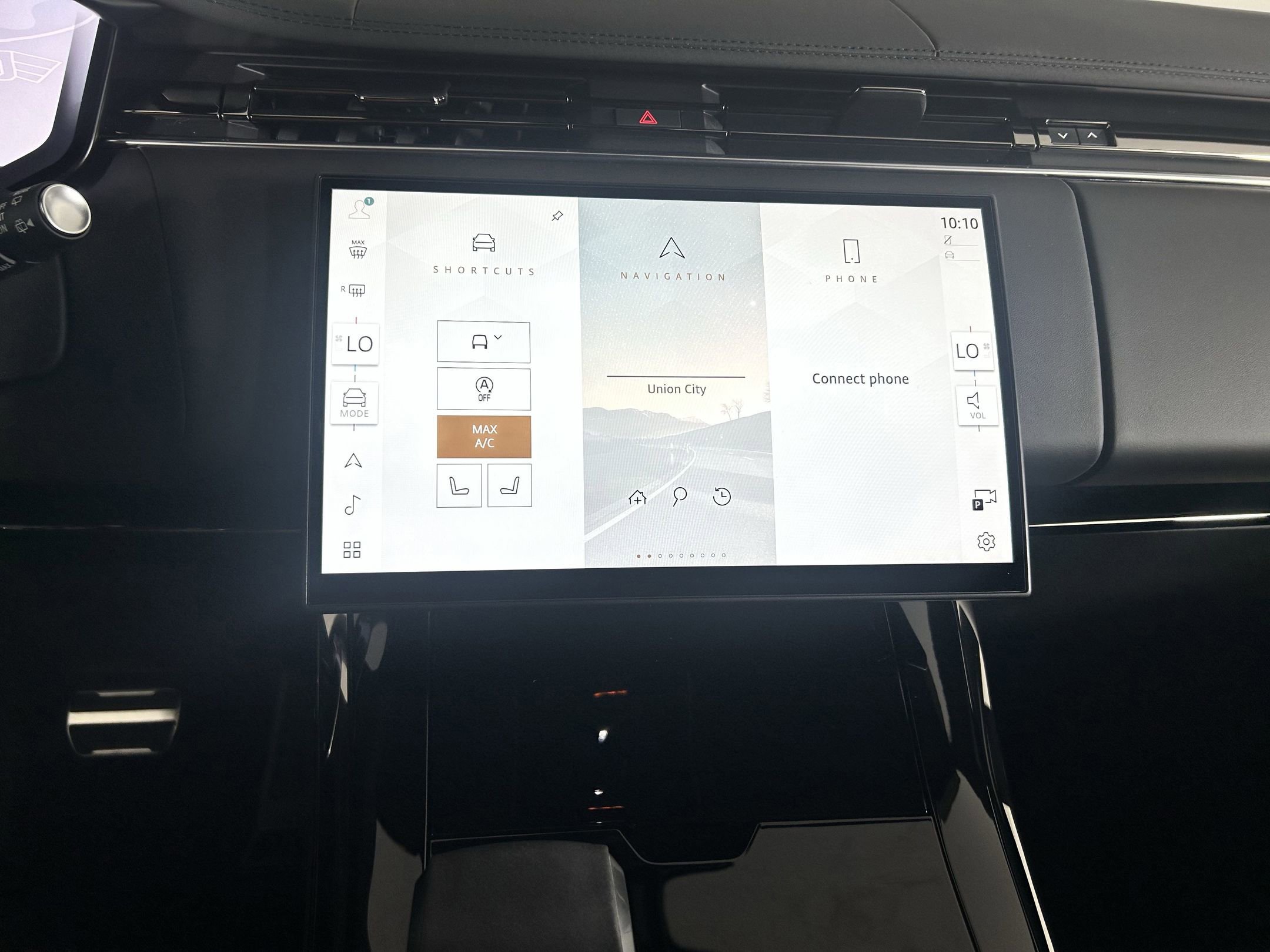 New 2025 Land Rover Range Rover Sport Dynamic SE image 21