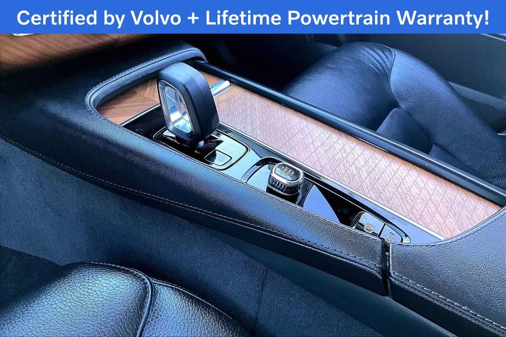 Used 2023 Volvo XC90 B5 Plus w/ Protection Package Premier image 19