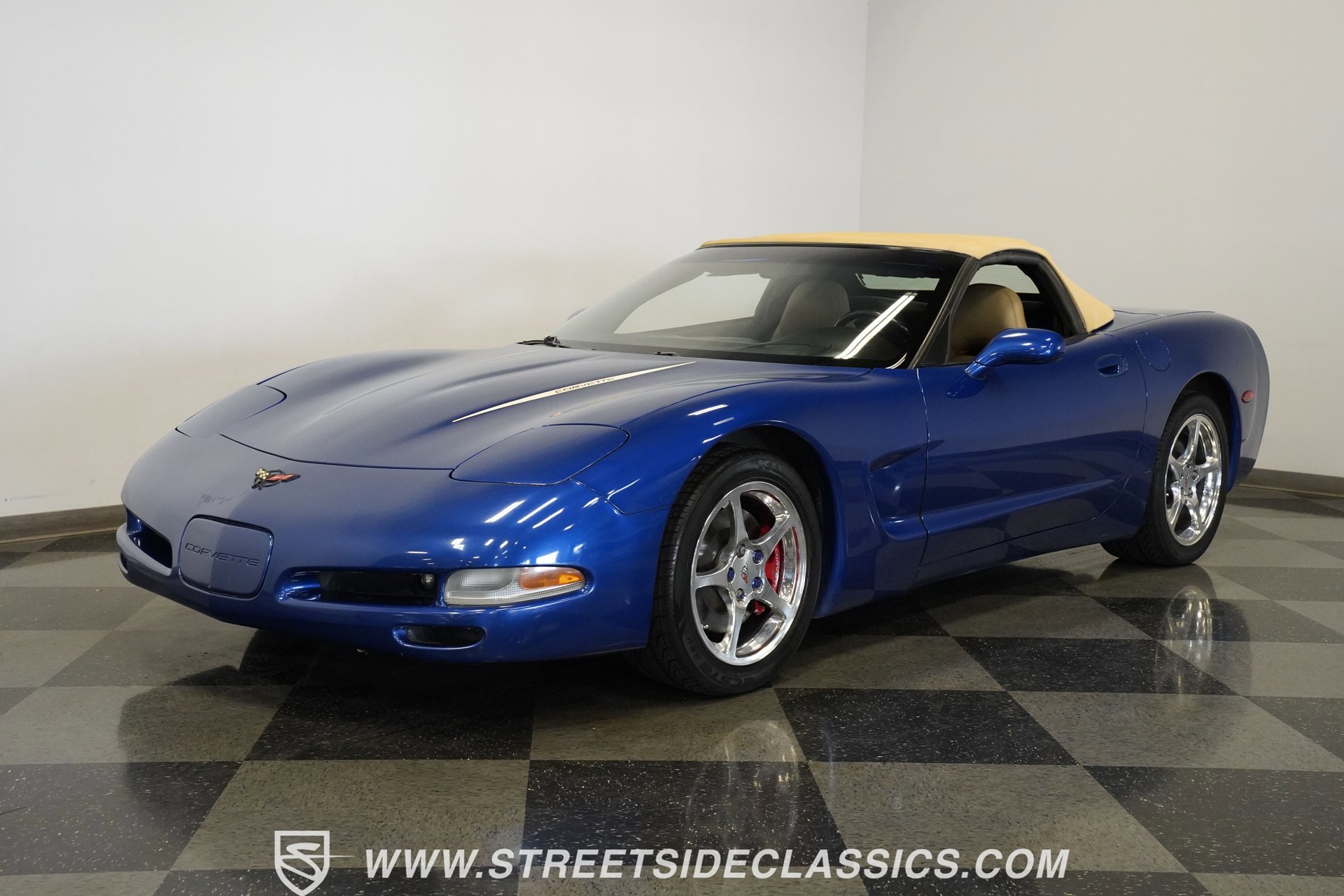 Used 2002 Chevrolet Corvette Convertible w/ Preferred Equipment Group2 image 7
