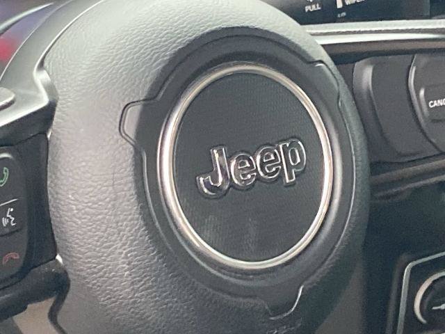 Used 2024 Jeep Wrangler Sport AWD/4WD image 25