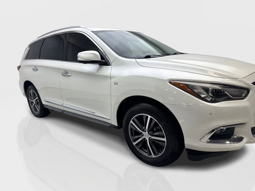 Used 2019 INFINITI QX60 Luxe w/ Essential Package image 12