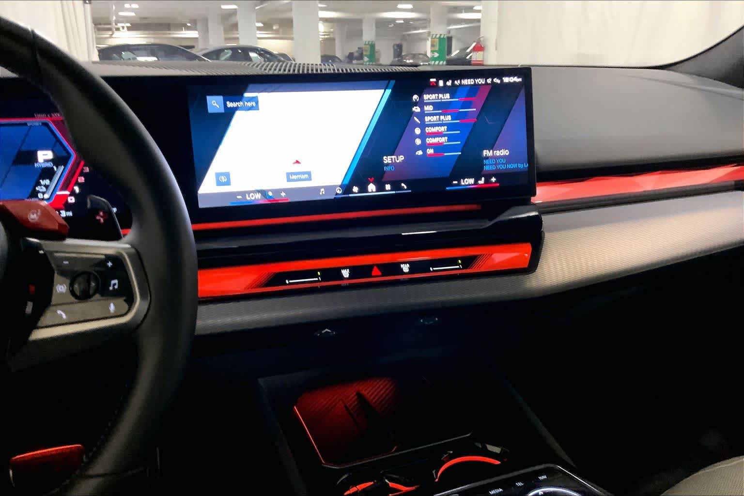 Used 2025 BMW M5 w/ Carbon Package AWD/4WD image 6