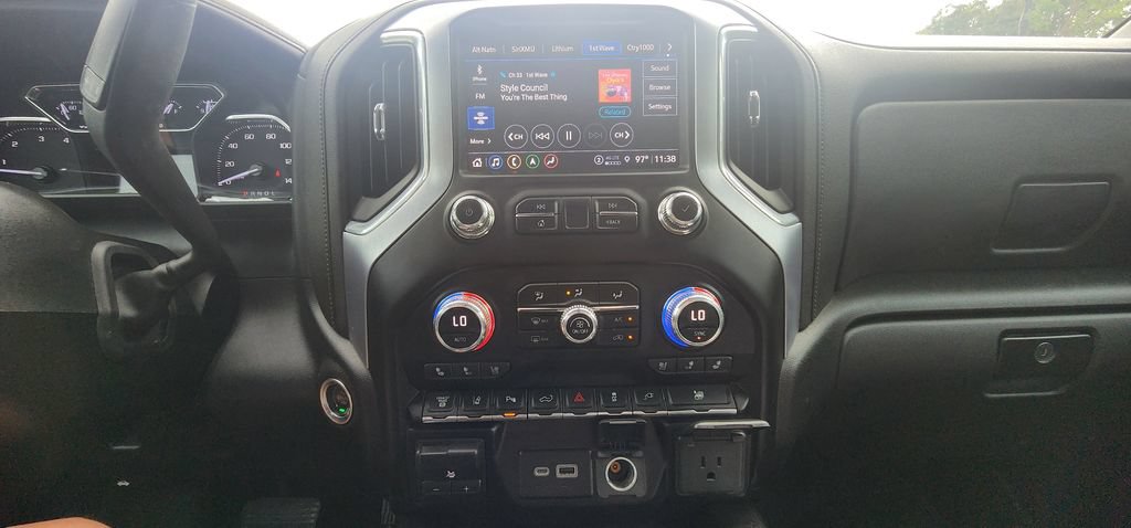 Used 2023 GMC Sierra 2500 SLT w/ SLT Premium Package AWD/4WD image 36