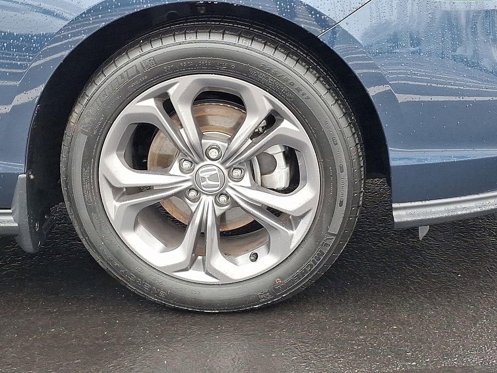 Used 2024 Honda Accord EX image 11