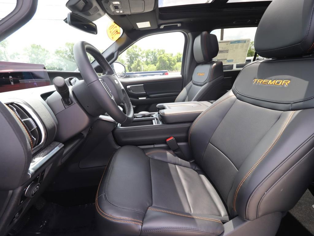 New 2026 Ford Expedition Tremor image 2