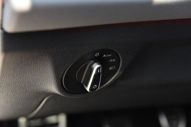 New 2026 Volkswagen Jetta GLI Autobahn FWD image 11