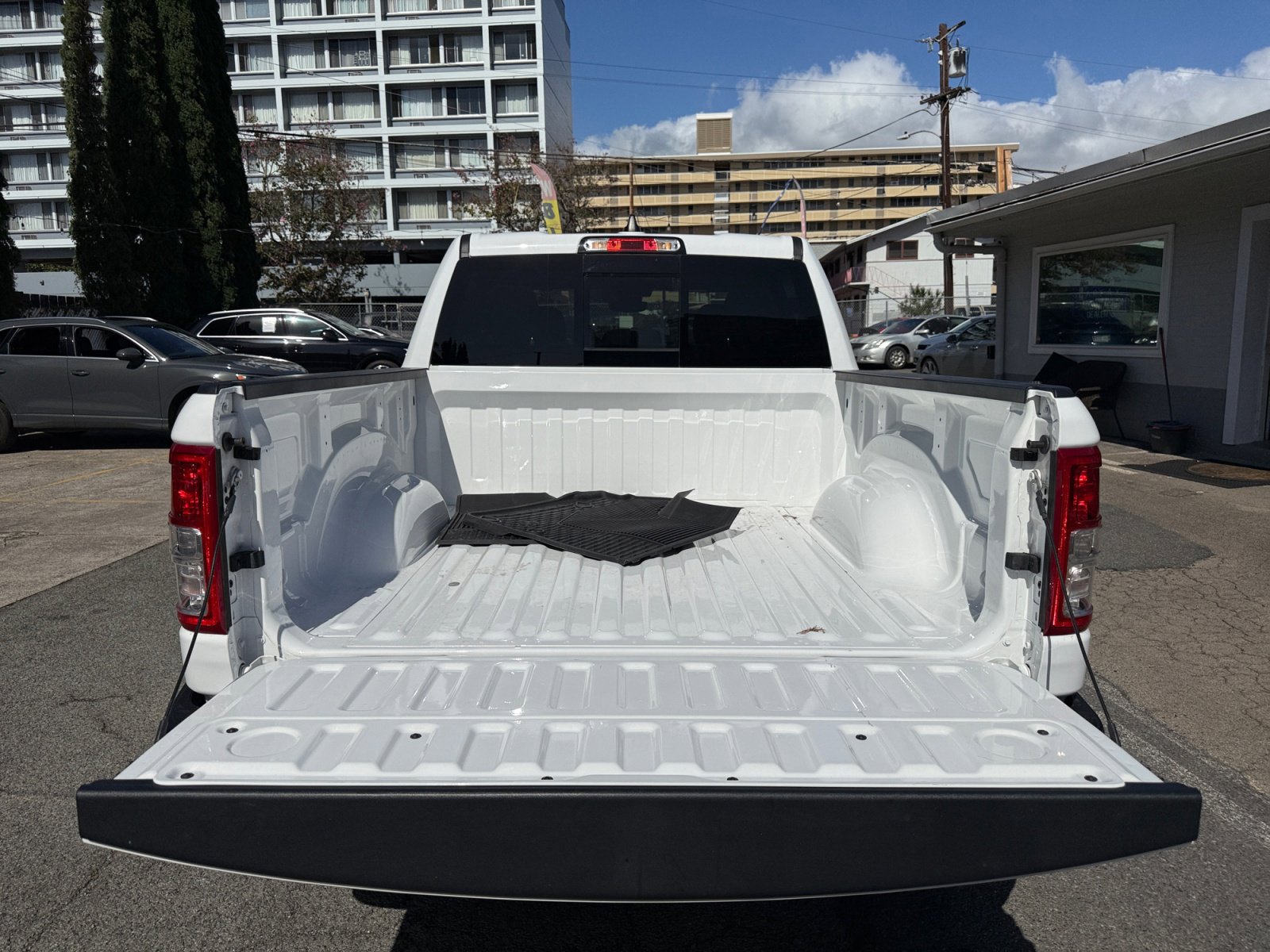 Used 2024 RAM 1500 Big Horn image 28