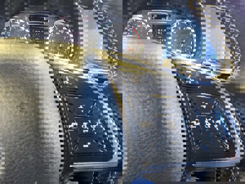 Used 2017 INFINITI QX30 Luxury w/ Cargo Package image 16