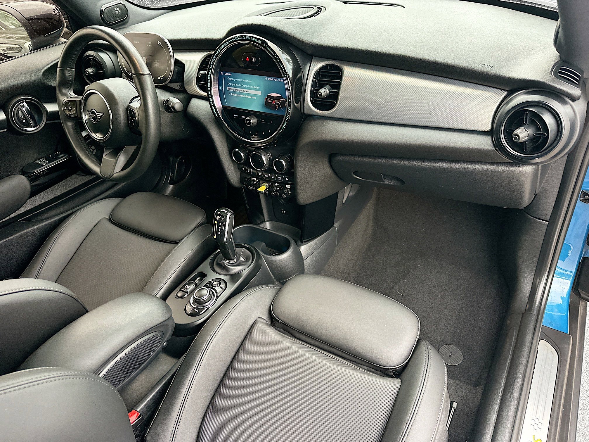 Certified 2024 MINI Cooper SE image 30