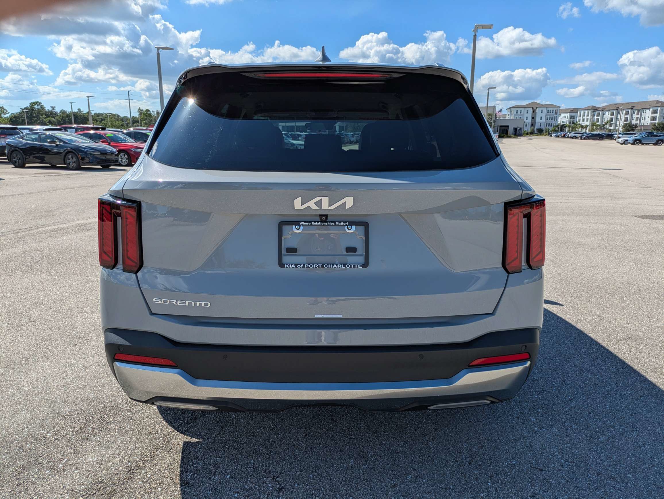 Used 2025 Kia Sorento S FWD image 5