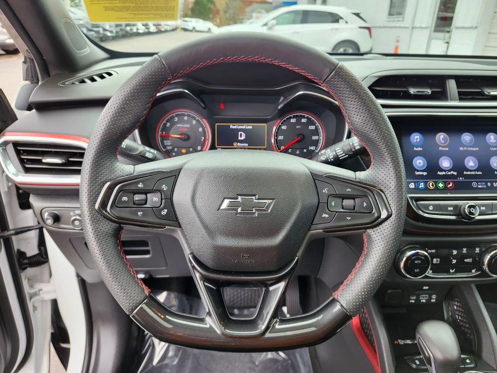 Used 2023 Chevrolet TrailBlazer RS w/ Sun and Liftgate Package image 26