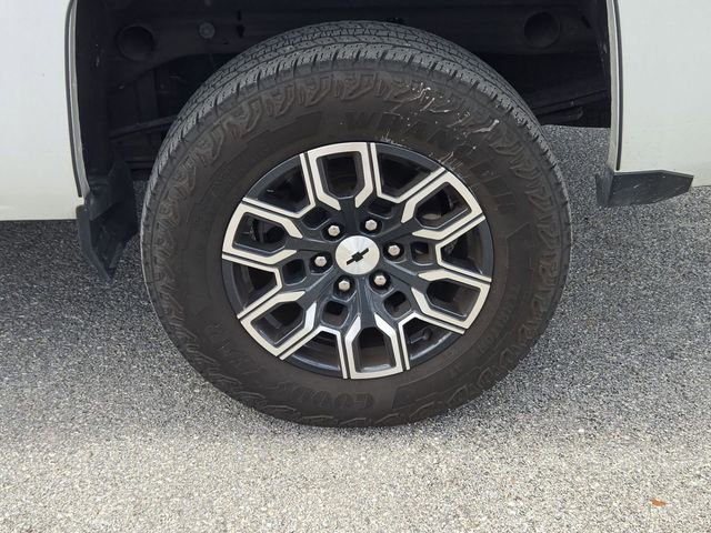 Used 2017 Chevrolet Silverado 1500 LT w/ All Star Edition RWD image 5