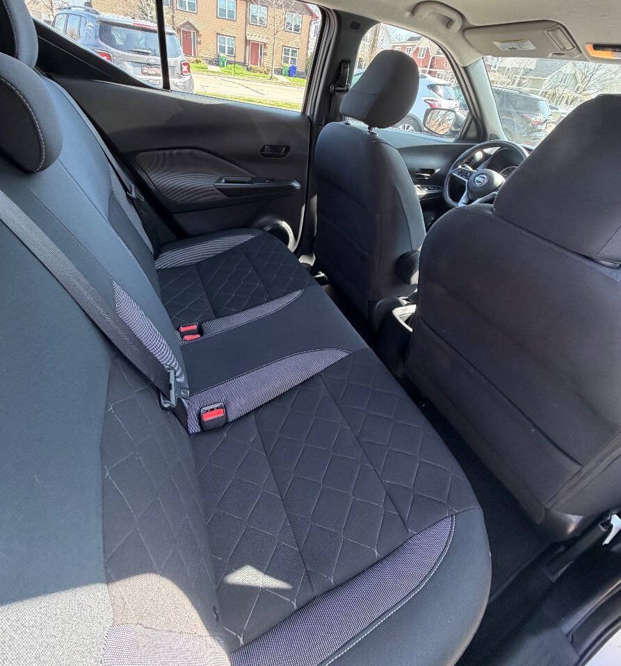 Used 2019 Nissan Kicks S FWD image 26