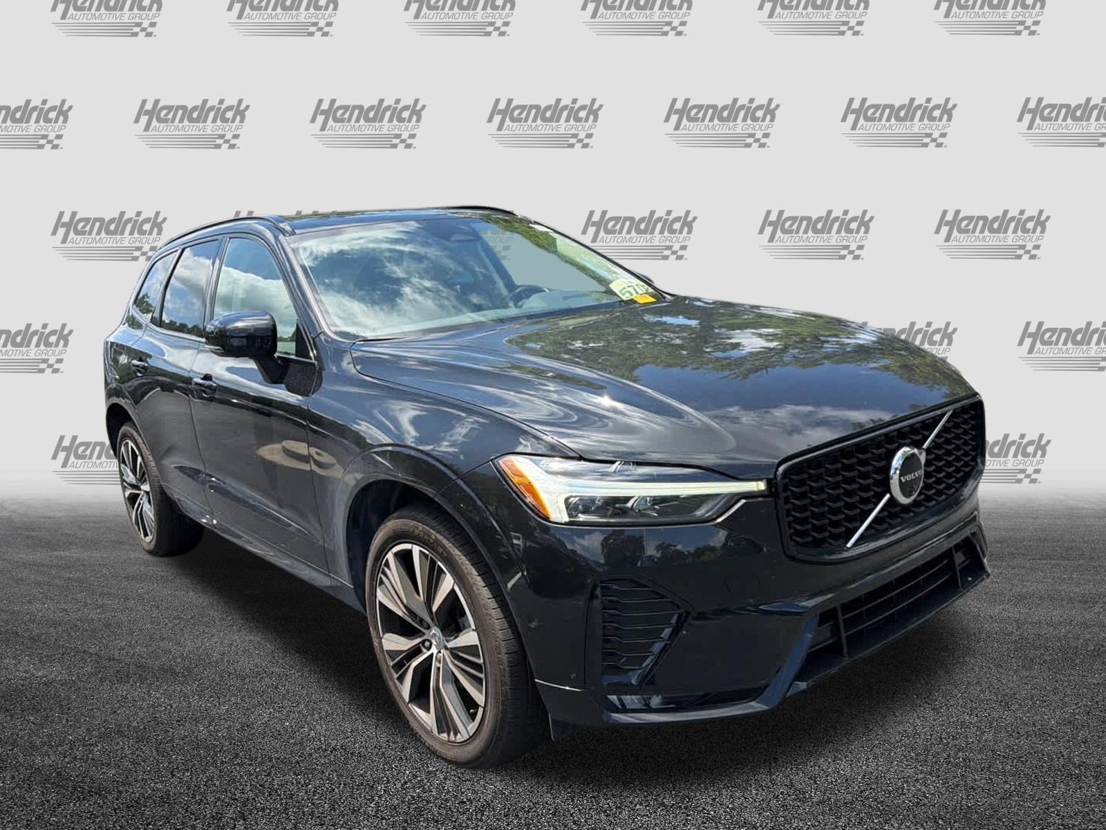 Used 2025 Volvo XC60 B5 Plus w/ Protection Package Premier AWD/4WD image 2