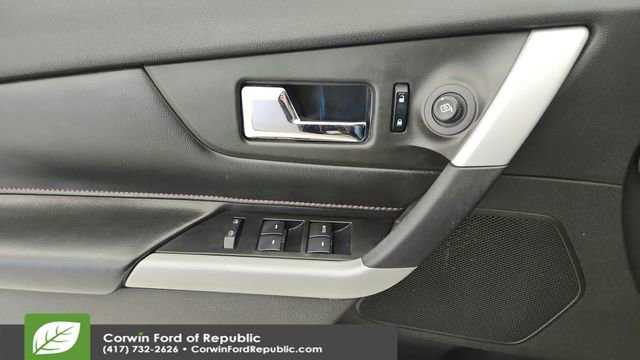 Used 2012 Ford Edge Limited image 23