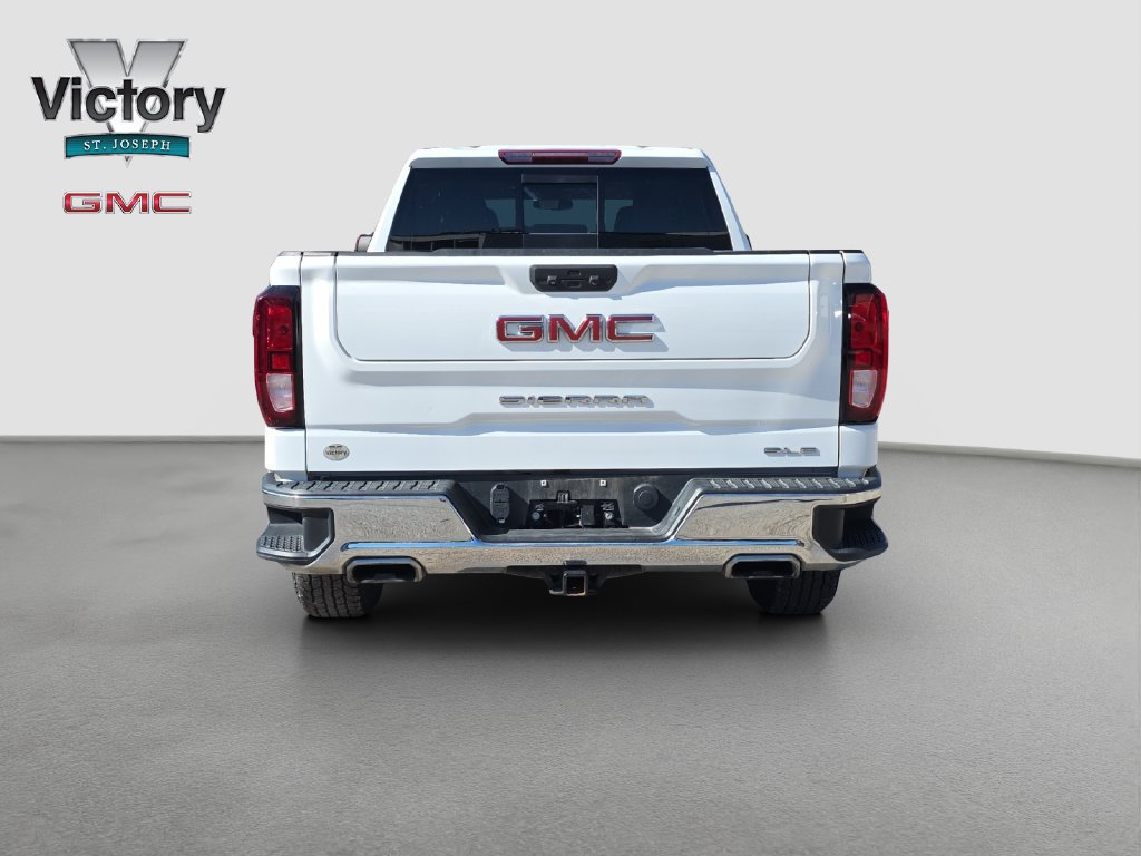 Used 2023 GMC Sierra 1500 SLE AWD/4WD image 16