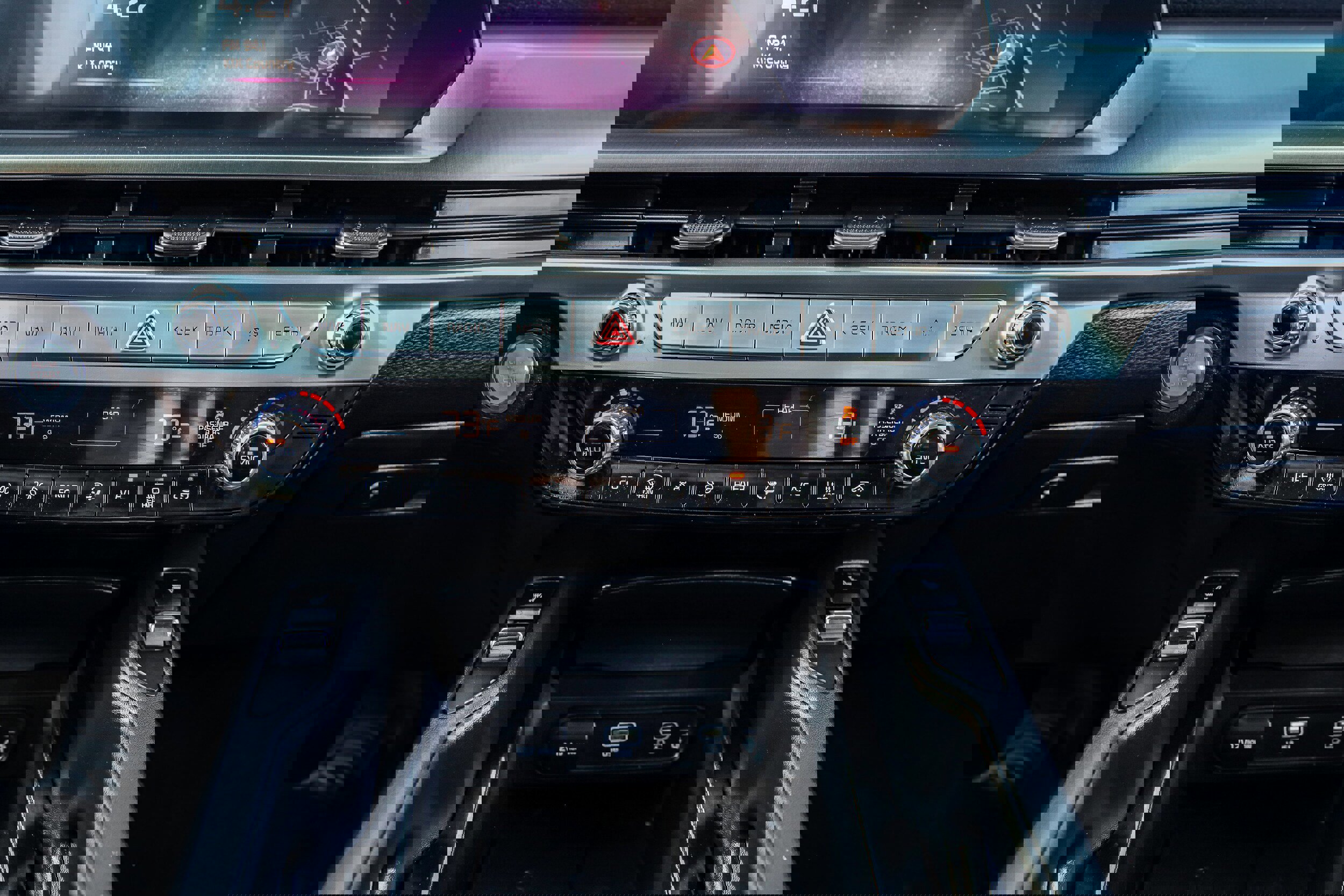 Used 2023 Kia Telluride S image 17