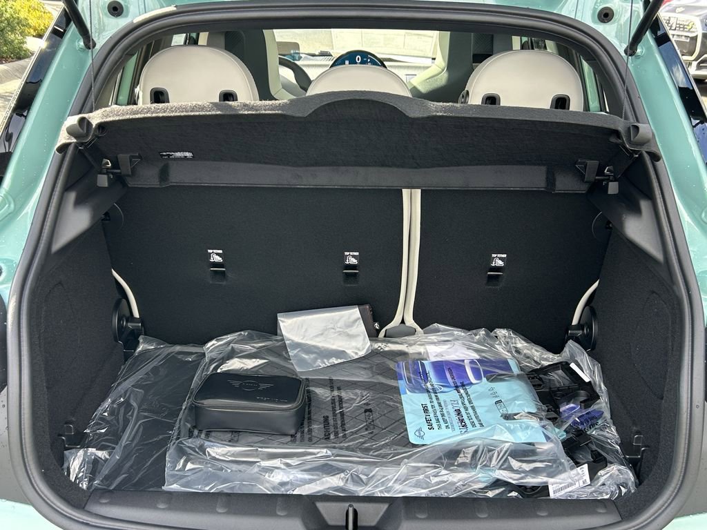 New 2026 MINI Cooper S image 33