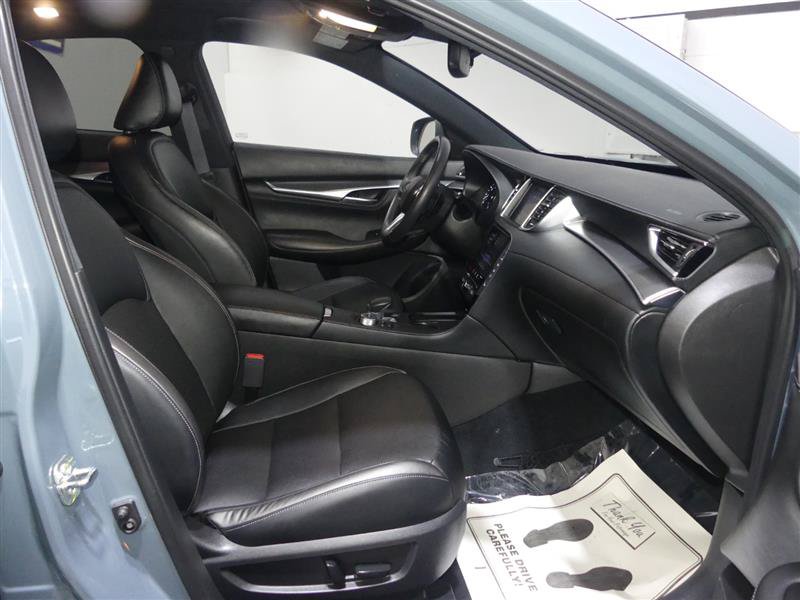 Used 2023 INFINITI QX55 Luxe w/ Cargo Package AWD/4WD image 22