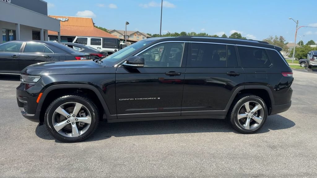 Used 2021 Jeep Grand Cherokee L Limited AWD/4WD image 3