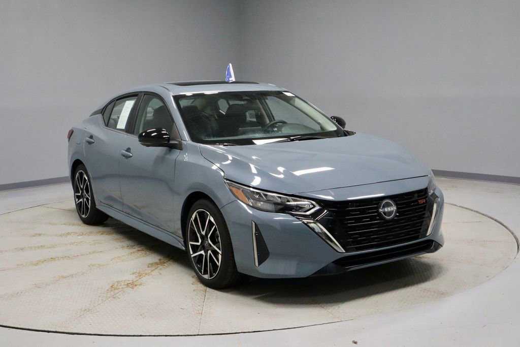 Certified 2025 Nissan Sentra SR w/ SR Premium Package image 1