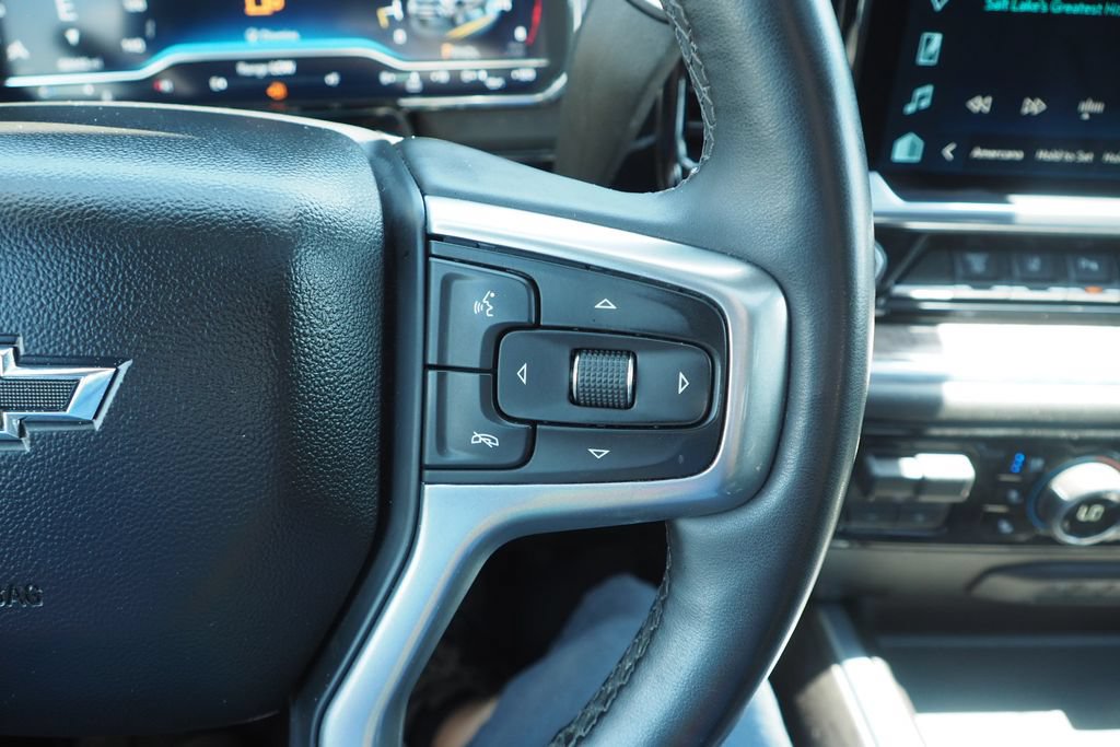 Used 2024 Chevrolet Silverado 3500 LTZ w/ LTZ Plus Package AWD/4WD image 29
