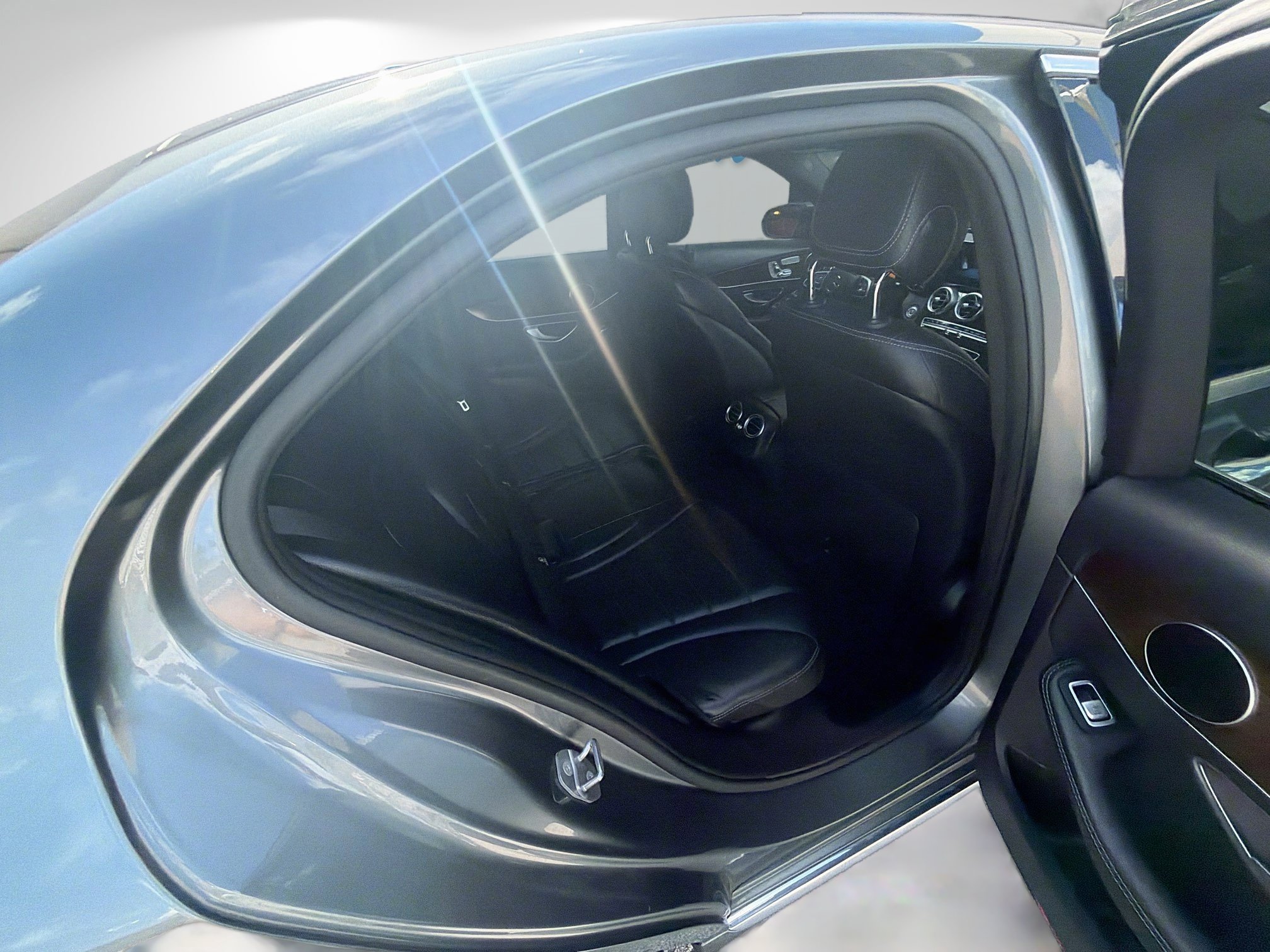 Used 2019 Mercedes-Benz C 300 4MATIC Sedan image 28