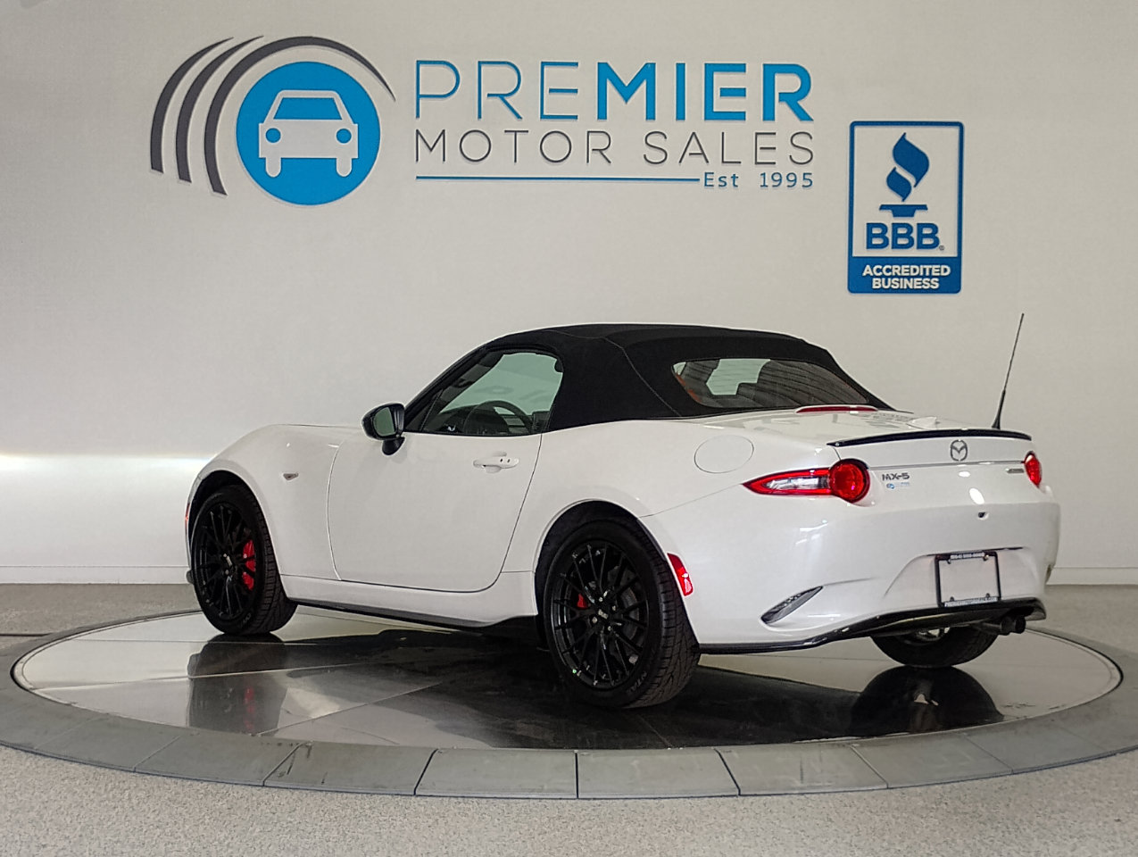Used 2022 MAZDA MX-5 Miata Club w/ Brembo/BBS Recaro Package image 28