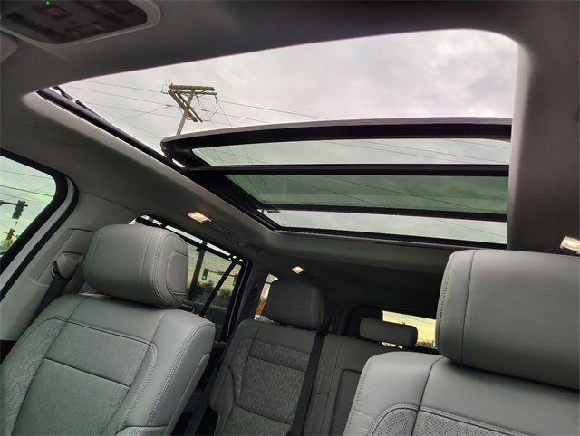 Used 2023 Toyota Sequoia Limited image 4