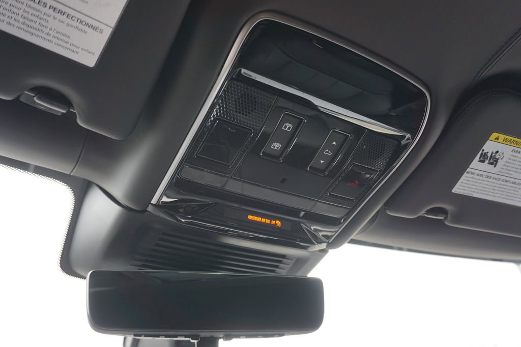New 2025 Land Rover Range Rover Autobiography image 16