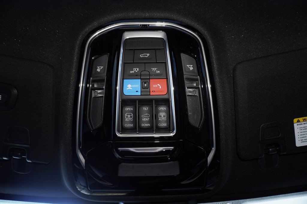 Used 2022 Jeep Grand Cherokee Summit w/ Adv Protech Group IV image 23