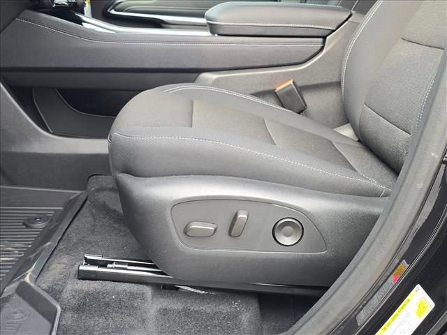 New 2026 Chevrolet Traverse LT w/ Driver Confidence Package image 21