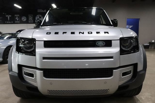 Used 2020 Land Rover Defender 110 HSE AWD/4WD image 8