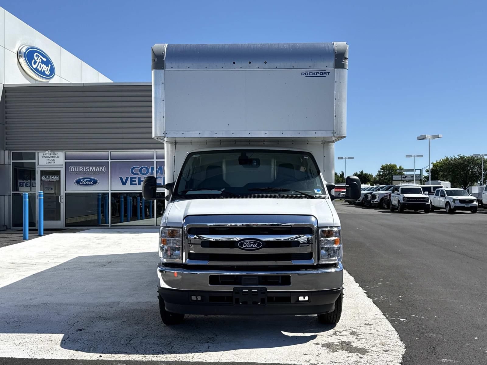New 2027 Ford E-450 and Econoline 450 Super Duty w/ Power Equipment Group RWD image 8