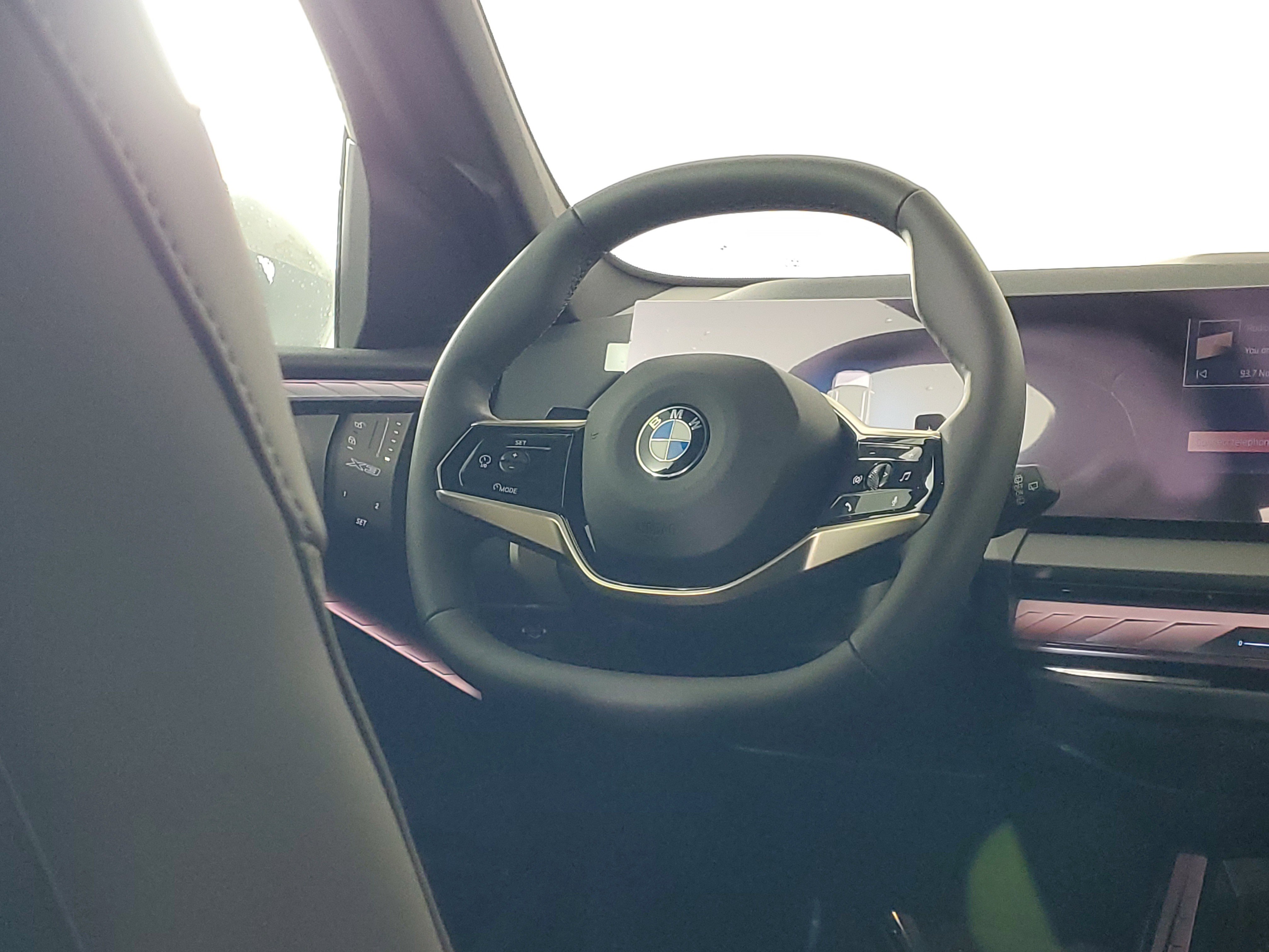 Certified 2025 BMW X3 xDrive30i image 12