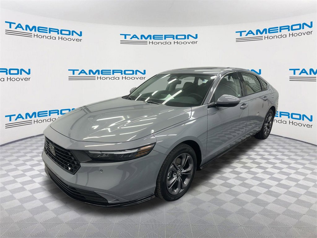 Used 2025 Honda Accord EX-L image 1