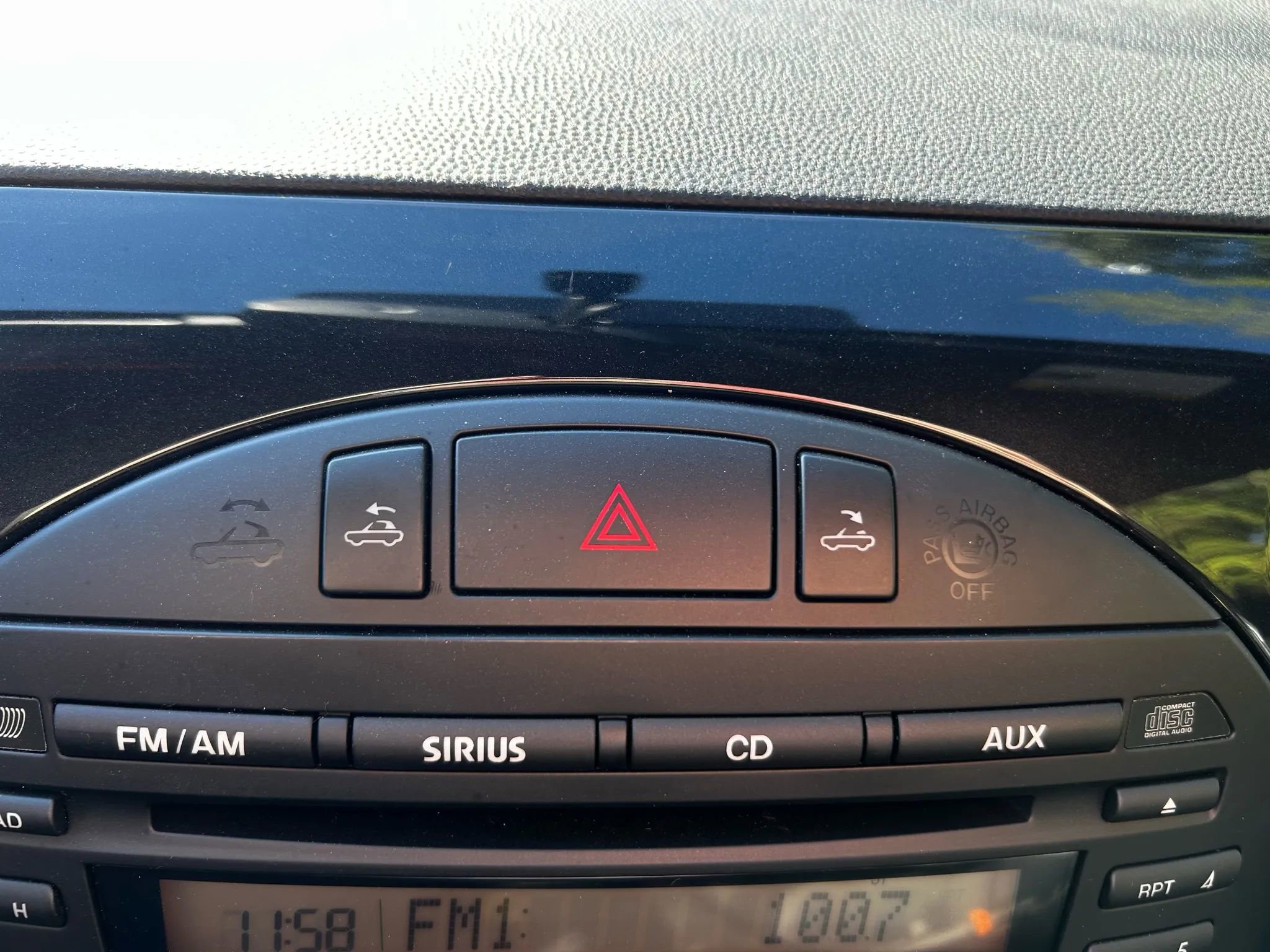 Used 2014 MAZDA MX-5 Miata Grand Touring w/ Premium Package image 25