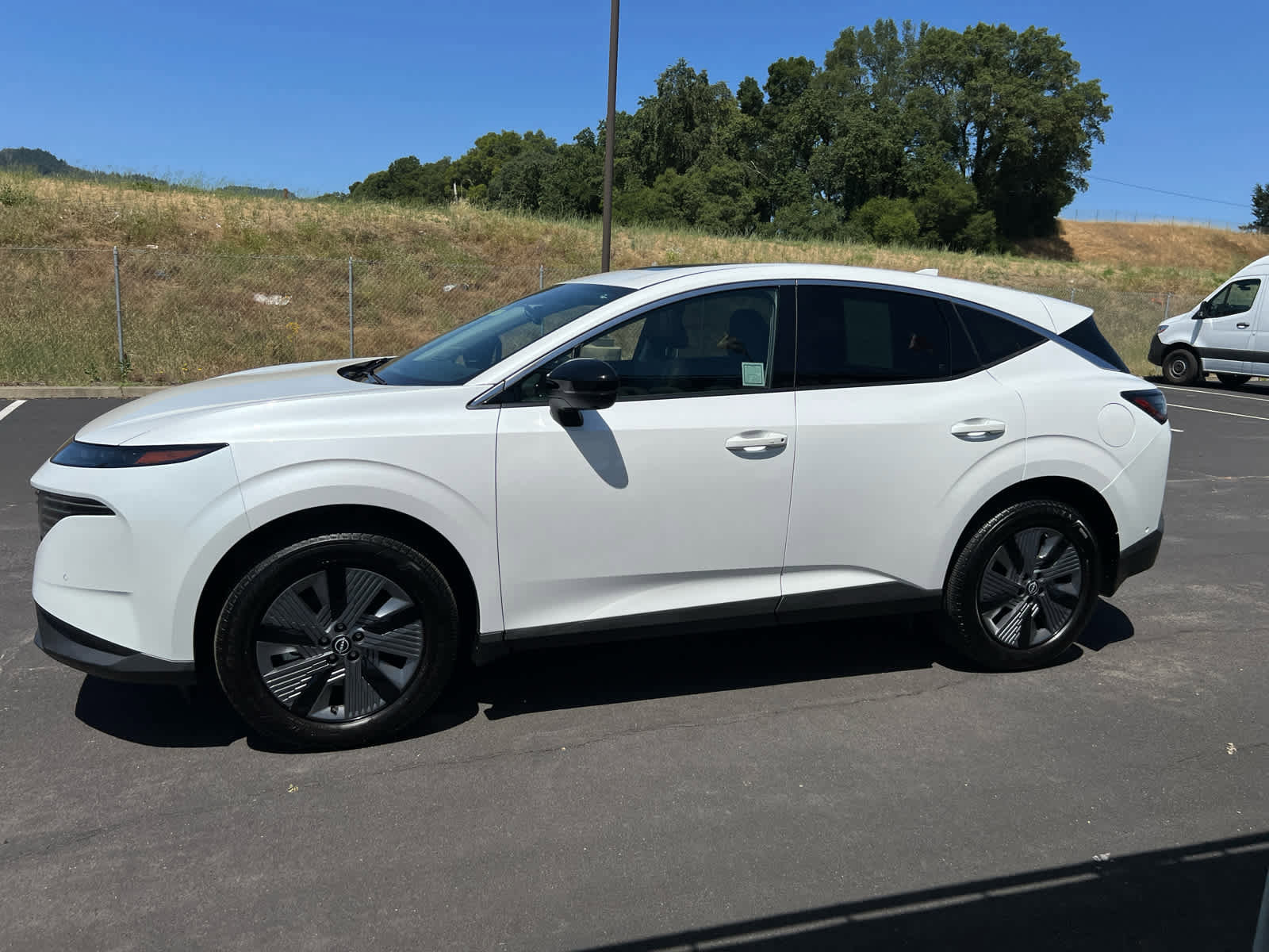 Used 2025 Nissan Murano SL AWD/4WD image 7